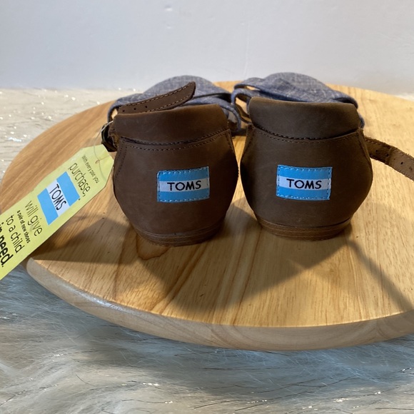 Tom’s chambray sandals SZ 10 W - Picture 3 of 6